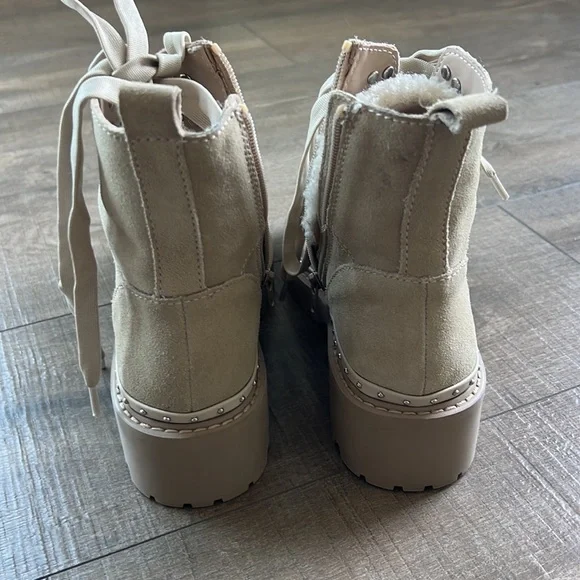 Steve Madden Rainier Lace Up Boot Sand Suede 7 - Picture 4 of 8